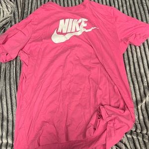 pink nike shirt